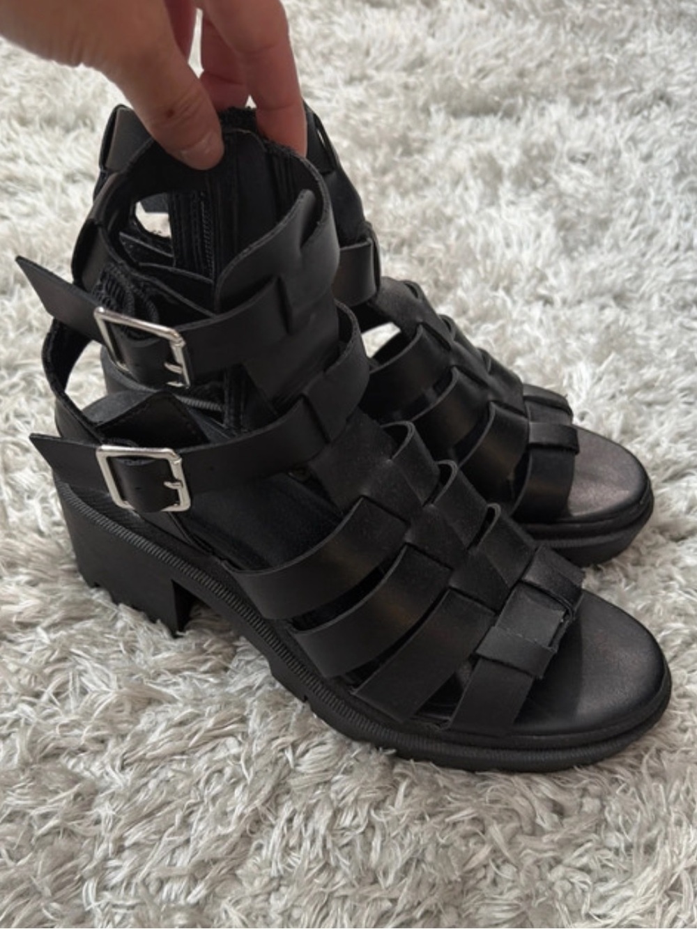 Chunky Gladiator Sandals - Picture 5 of 6